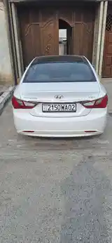 Hyundai Sonata, 2010-4