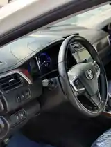 Toyota Camry, 2016-7