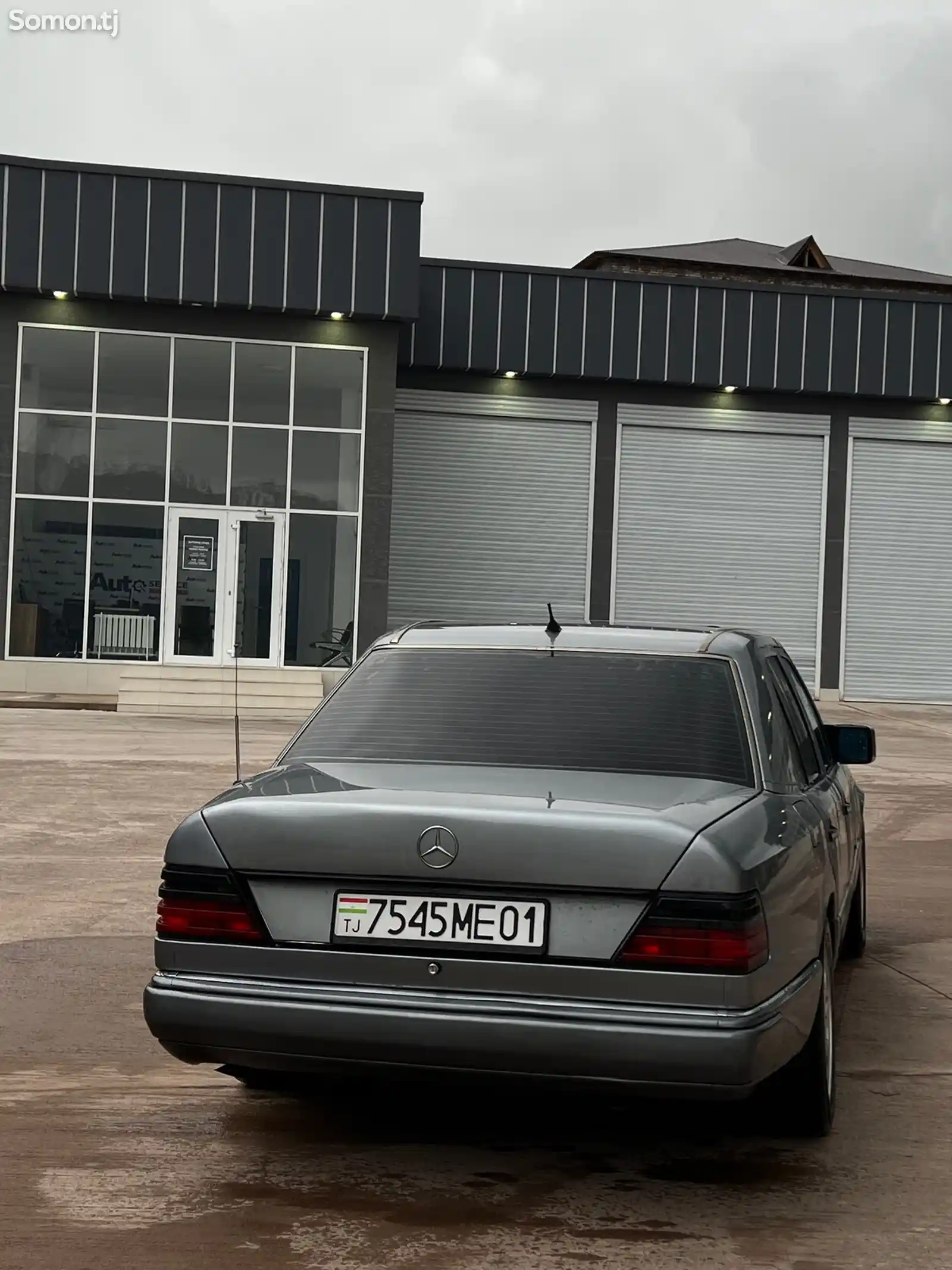 Mercedes-Benz W124, 1990-3