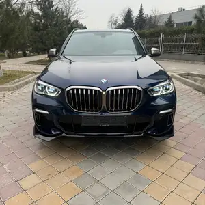 BMW X5, 2022