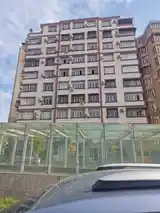 2-комн. квартира, 8 этаж, 78м², 92 мкр-8