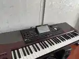 Синтезатор Korg Pa 1000-2