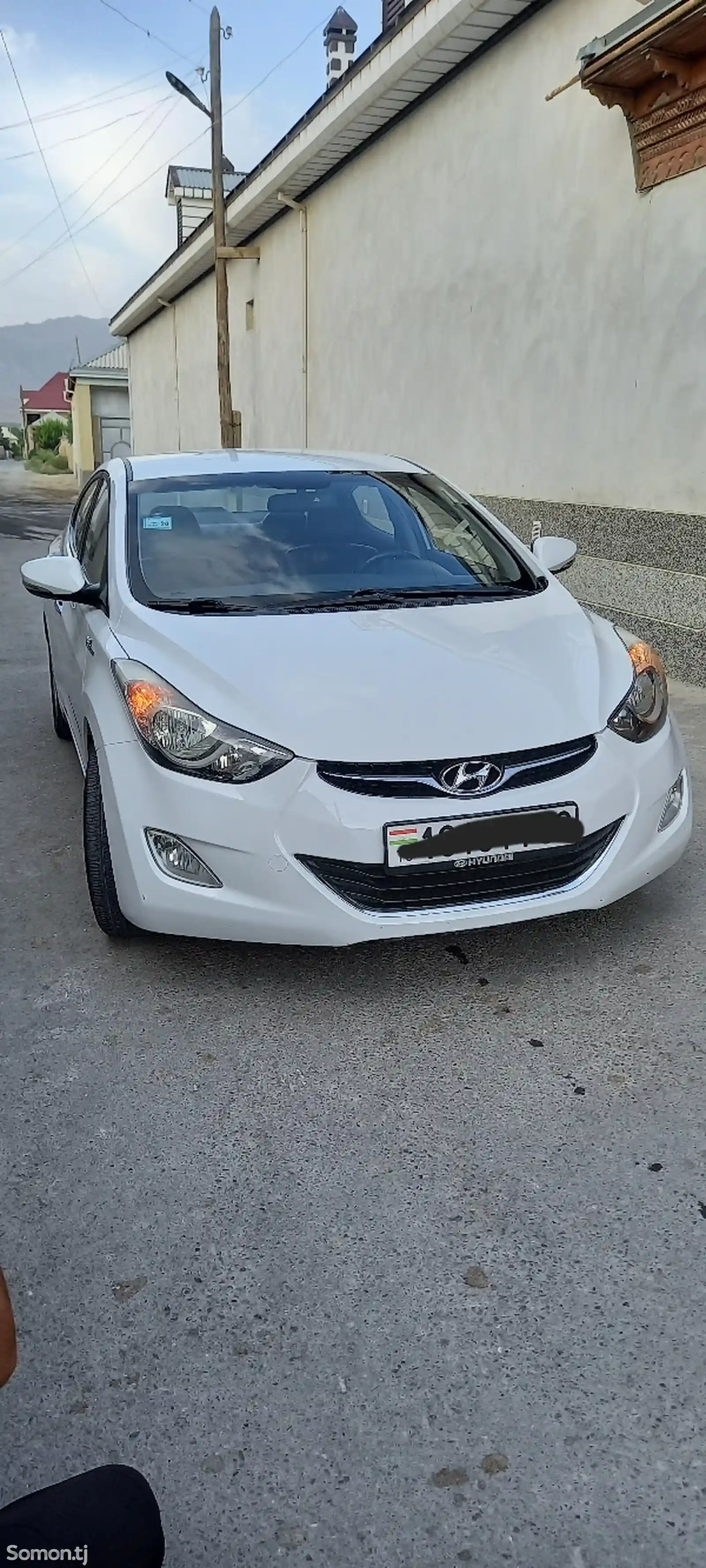 Hyundai Avante, 2012-8