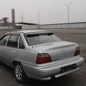 Daewoo Naxia, 1994