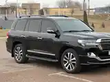 Toyota Land Cruiser, 2018-2