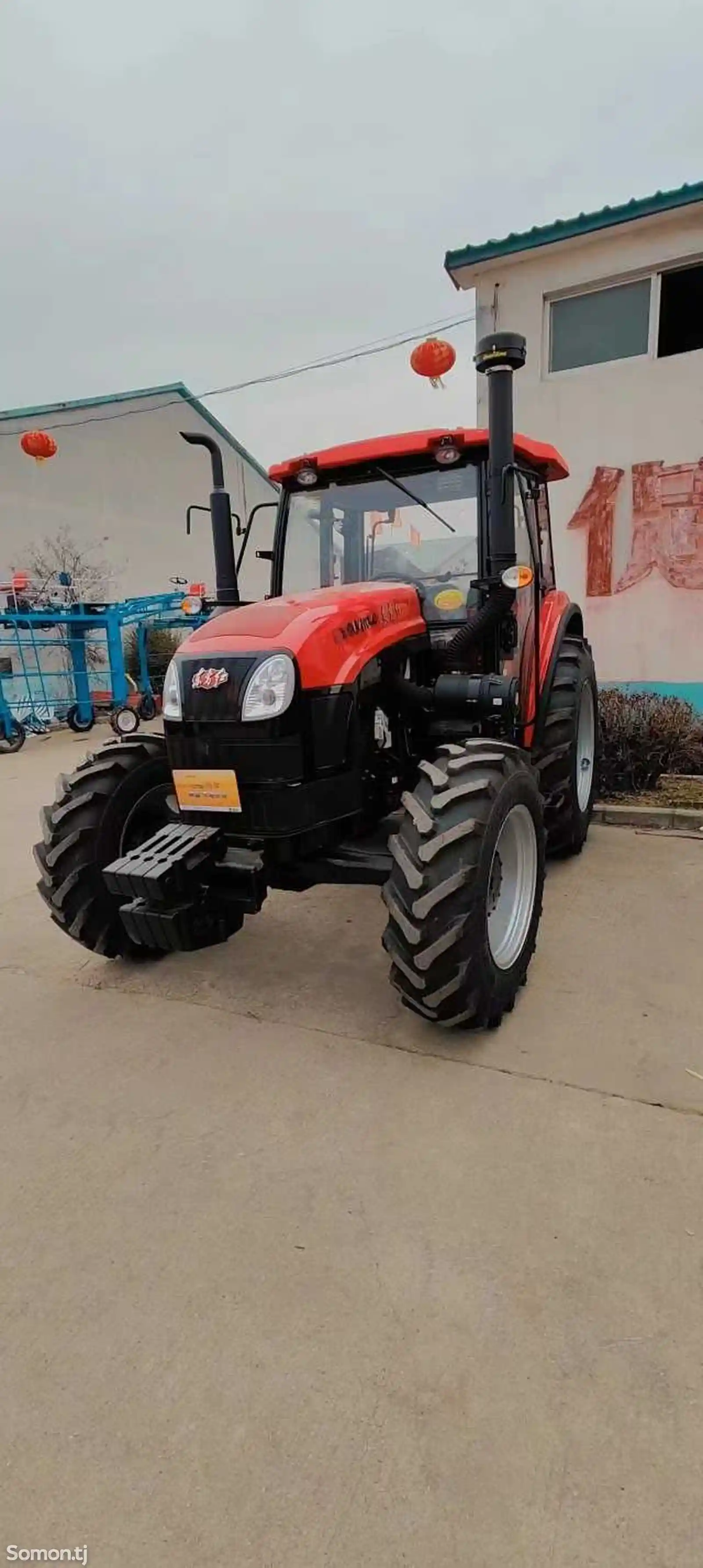 Трактор YTO LX904-1