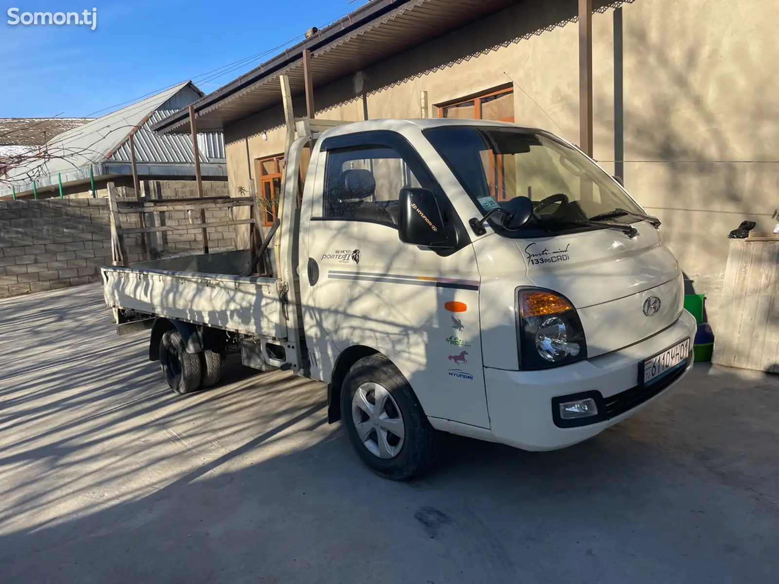 Бортовой автомобиль Hyundai Porter 2, 2013-1