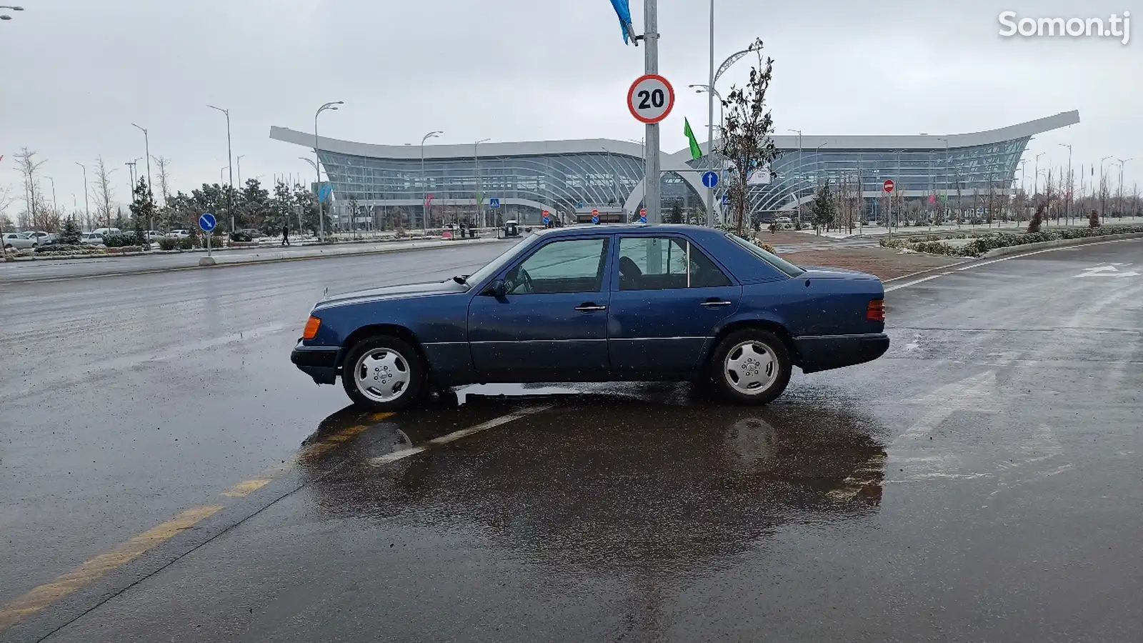 Mercedes-Benz W124, 1992