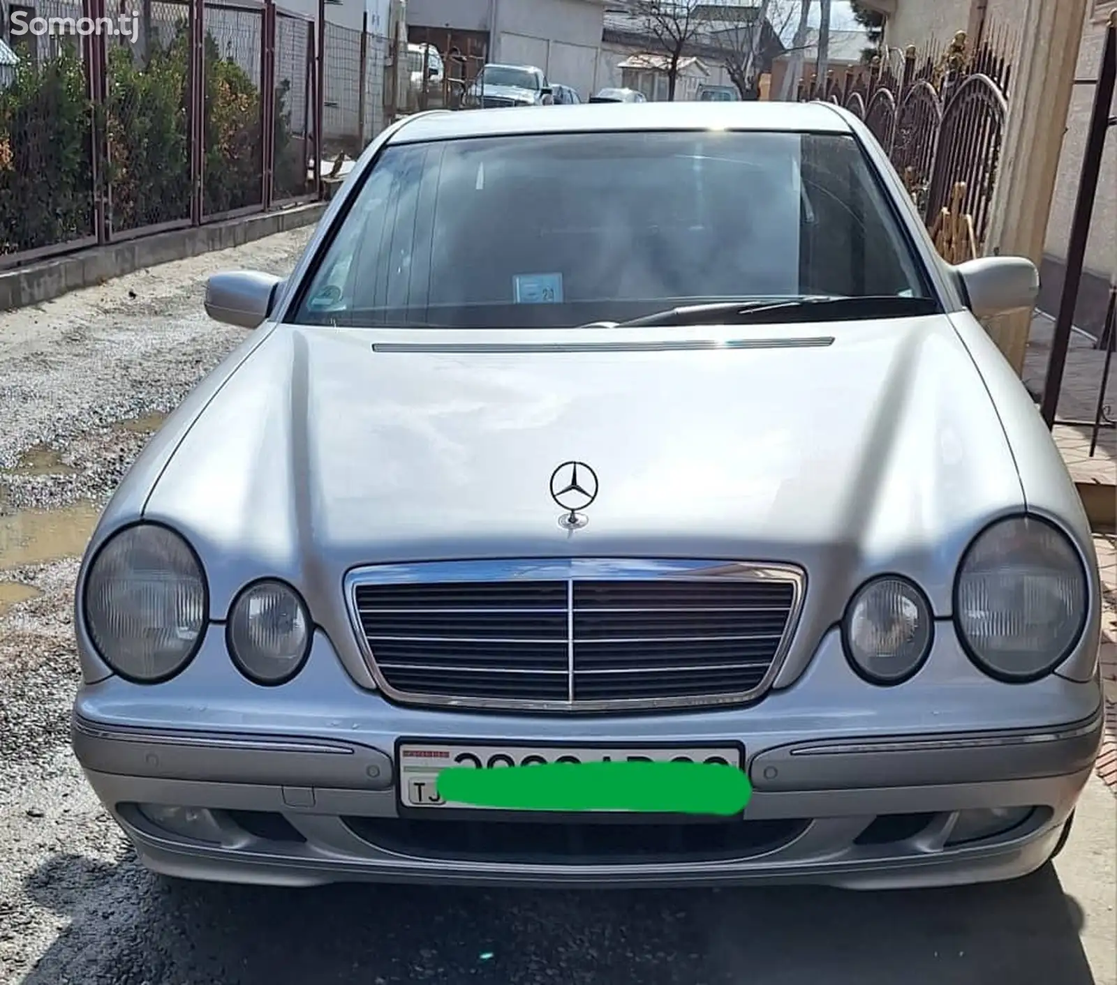 Mercedes-Benz E class, 2002-1