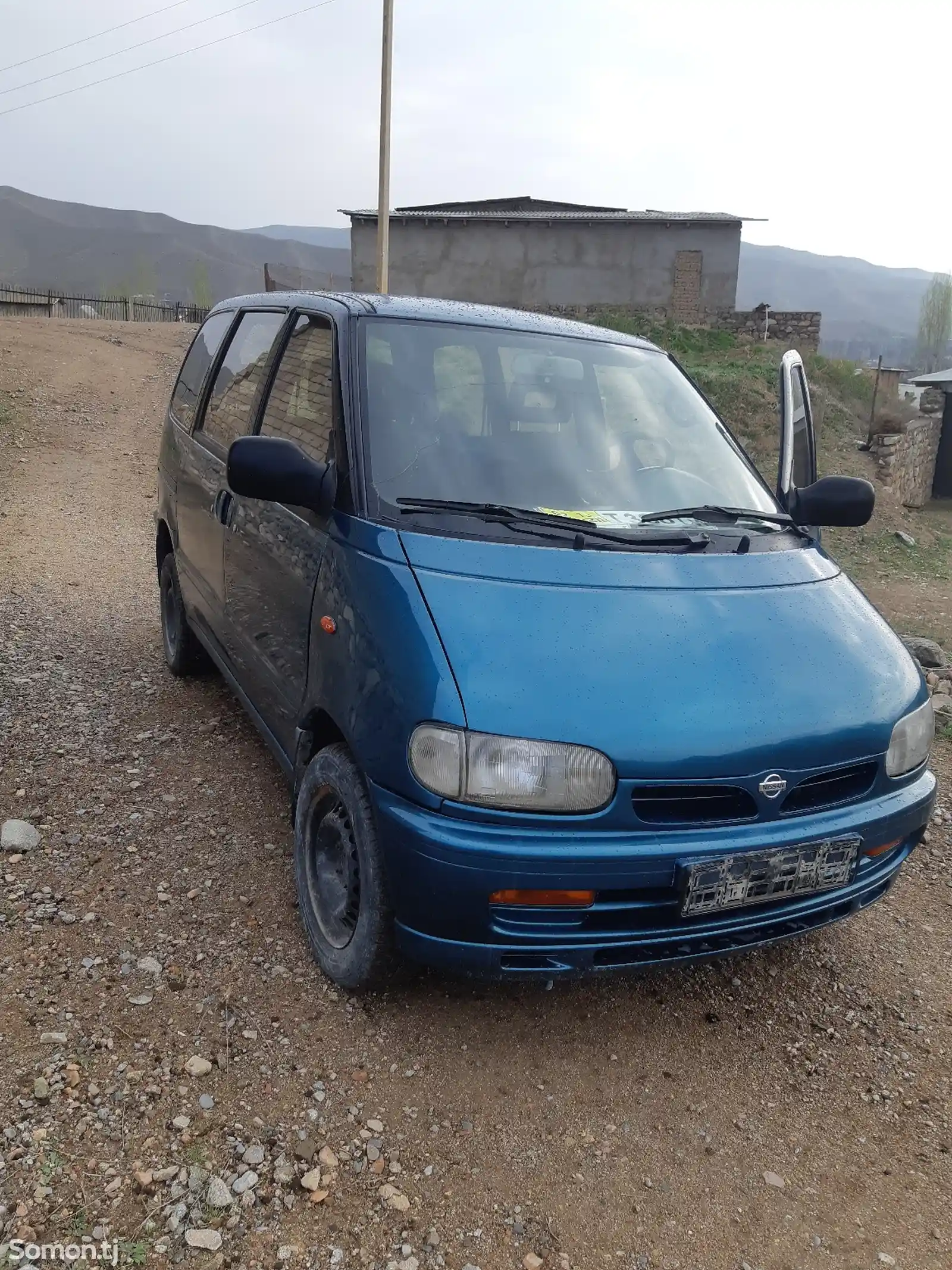 Nissan Serena, 1992-5