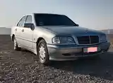 Mercedes-Benz C class, 1998-2