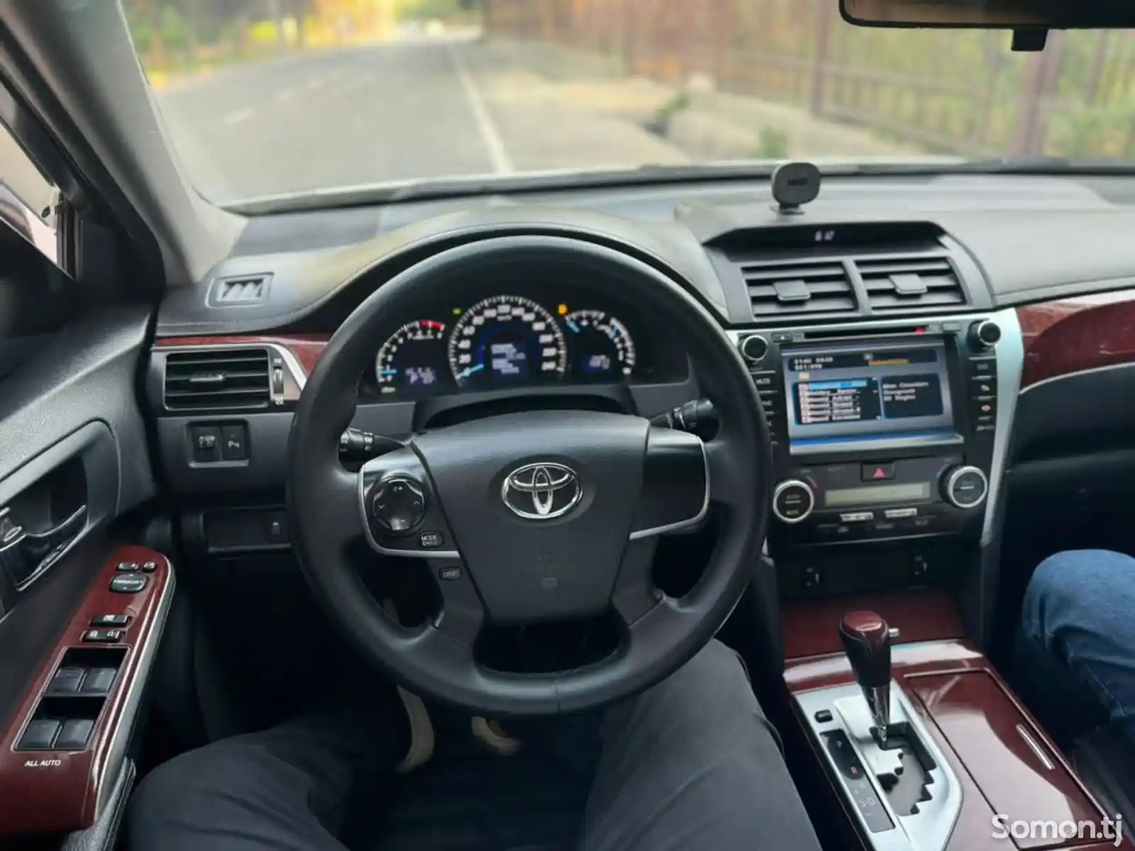 Toyota Camry, 2014-9