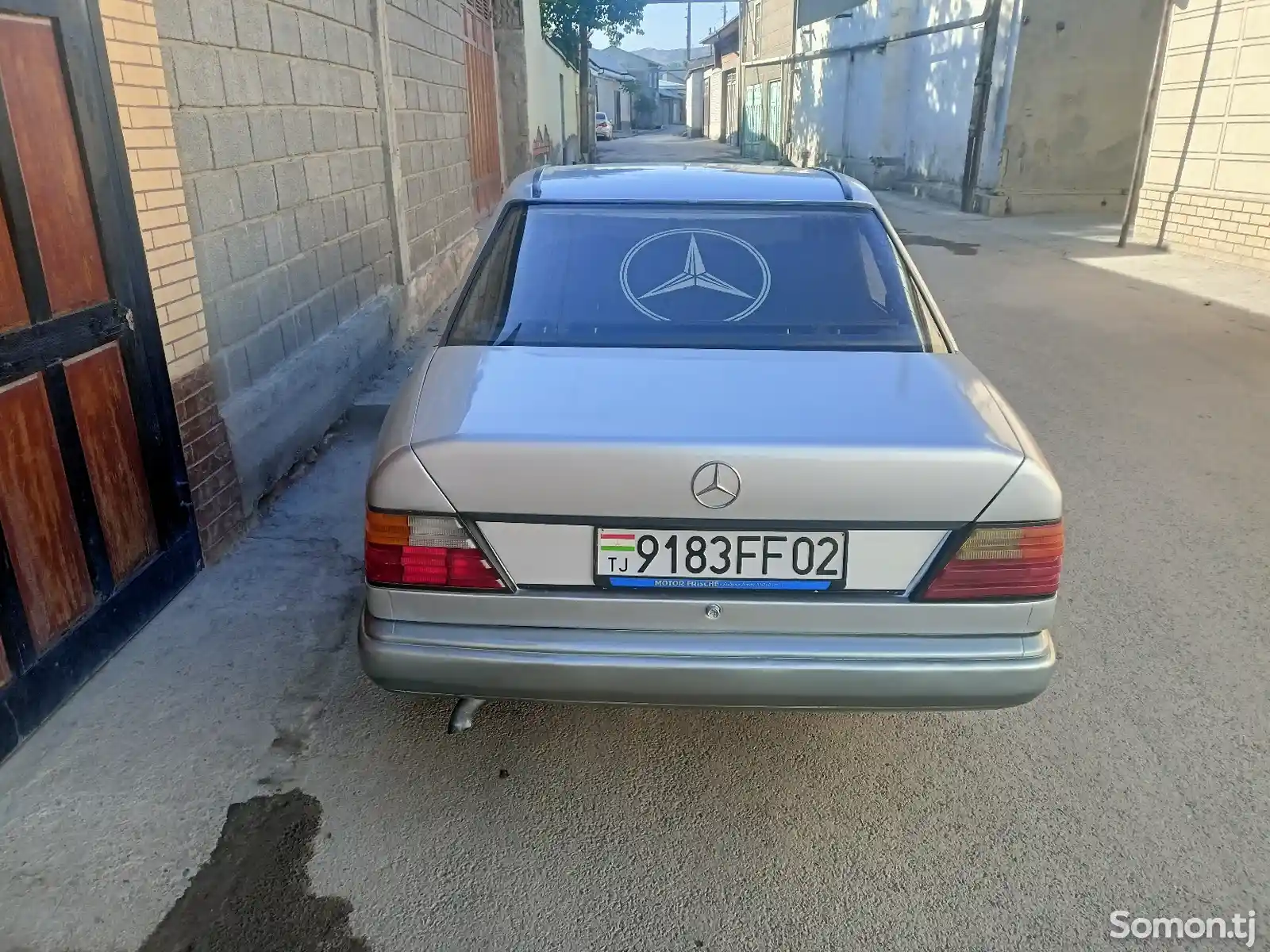 Mercedes-Benz W124, 1996-8