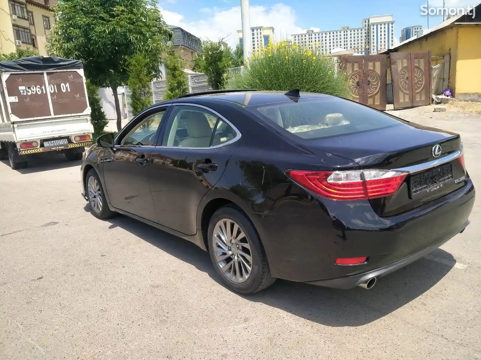 Lexus ES series, 2015-2