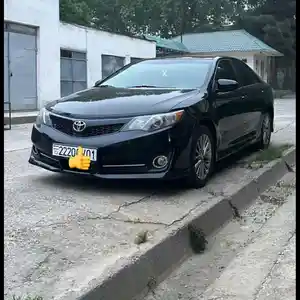 Toyota Camry, 2013