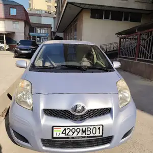 Toyota Vitz, 2009