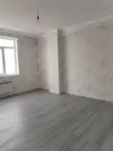 2-комн. квартира, 11 этаж, 80м², Исмоили Сомони-2