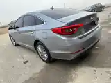 Hyundai Sonata, 2015-7