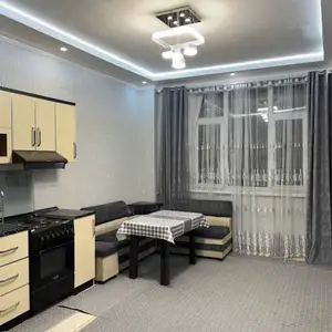 2-комн. квартира, 8 этаж, 56м², Исмоили Сомонӣ