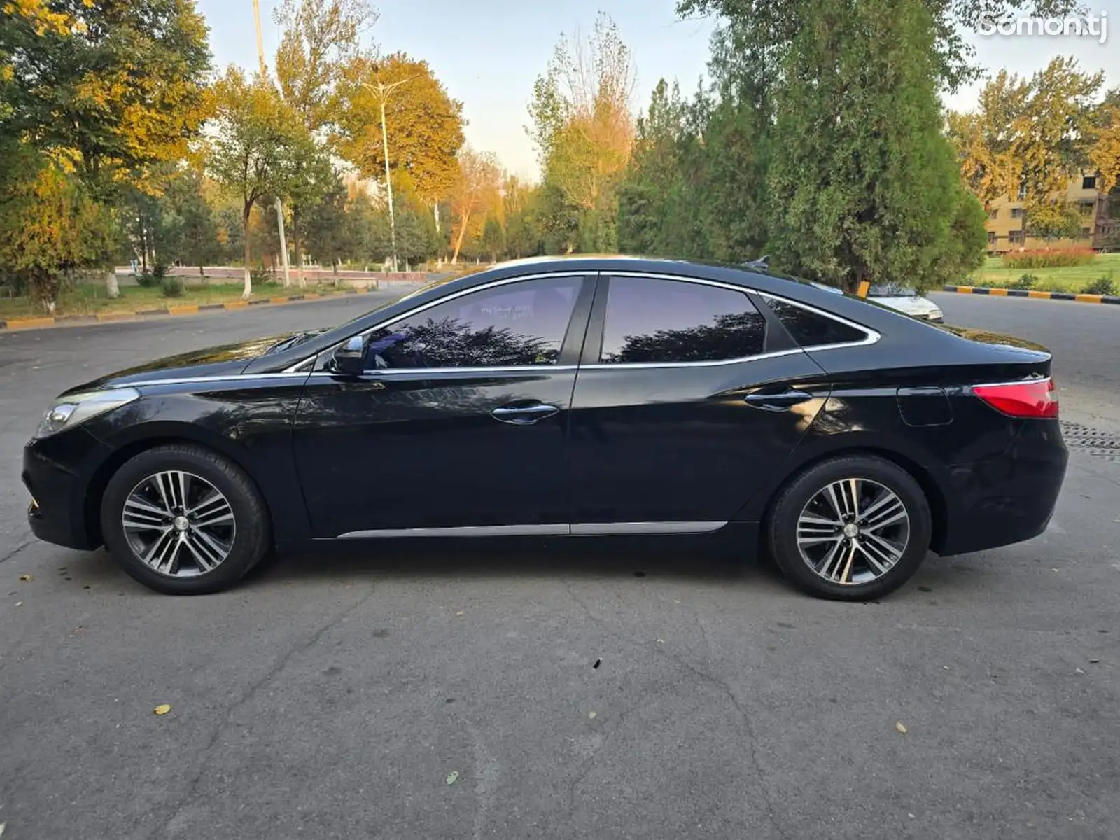 Hyundai Grandeur, 2014-8