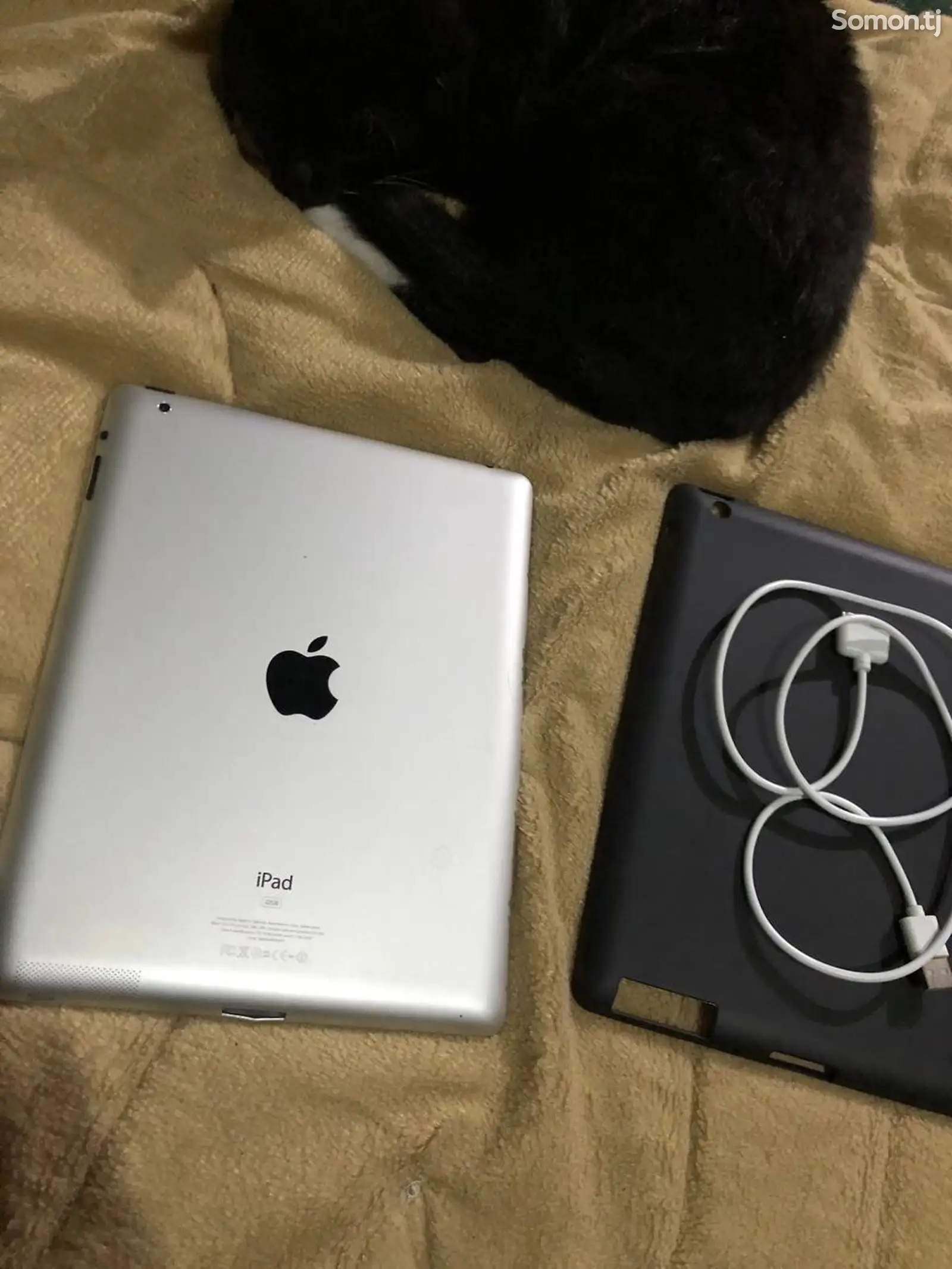 Планшет Apple iPad-1