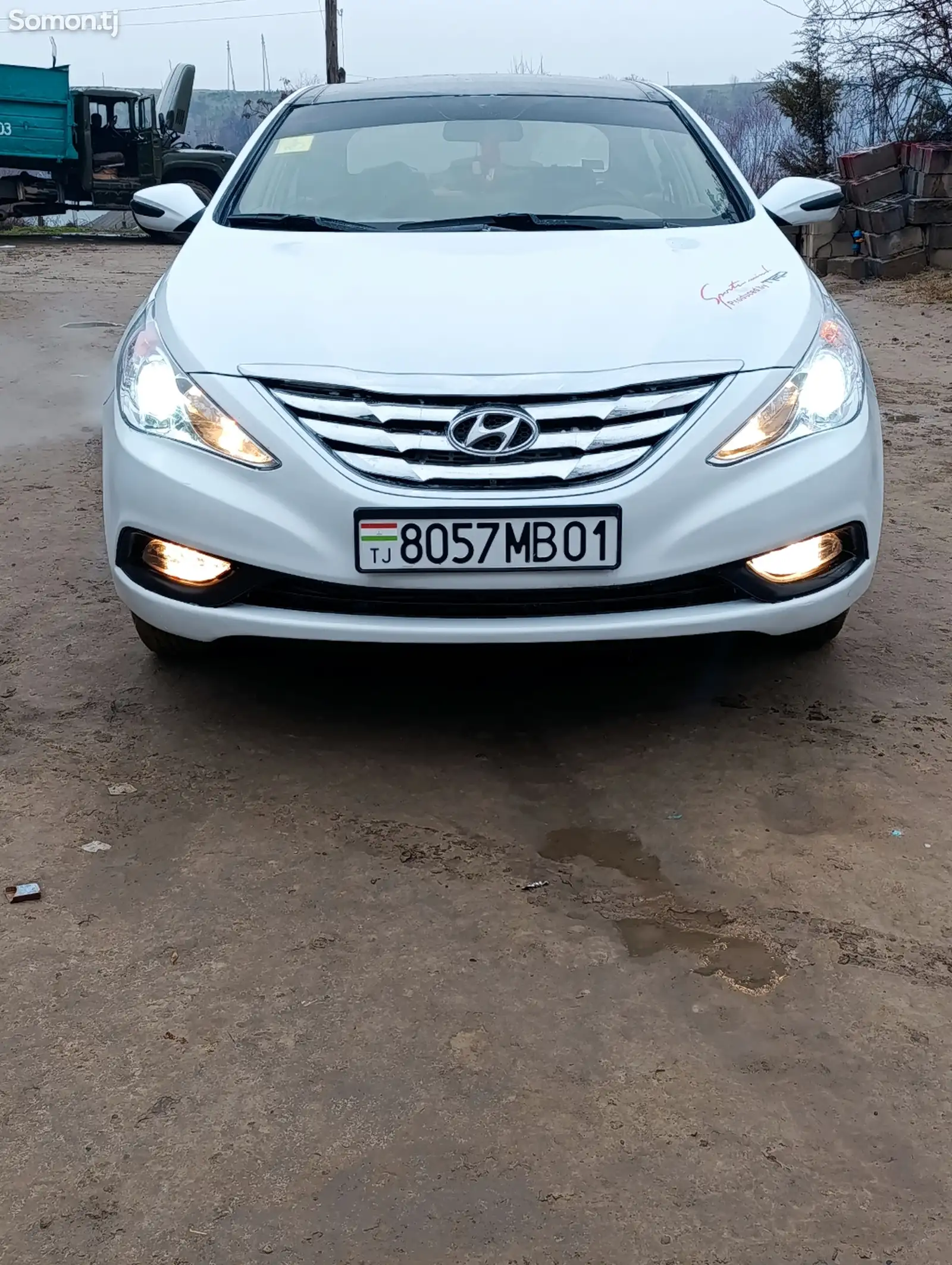 Hyundai Sonata, 2011-1