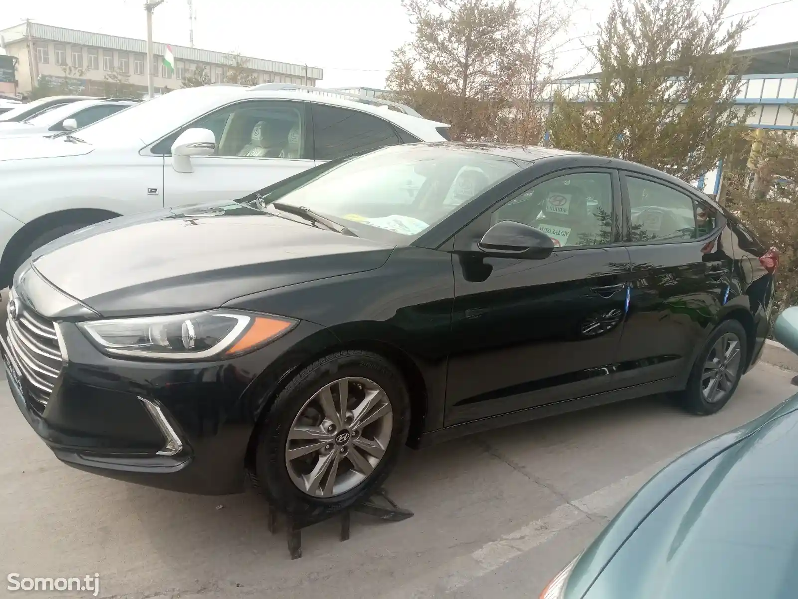 Hyundai Elantra, 2017-11