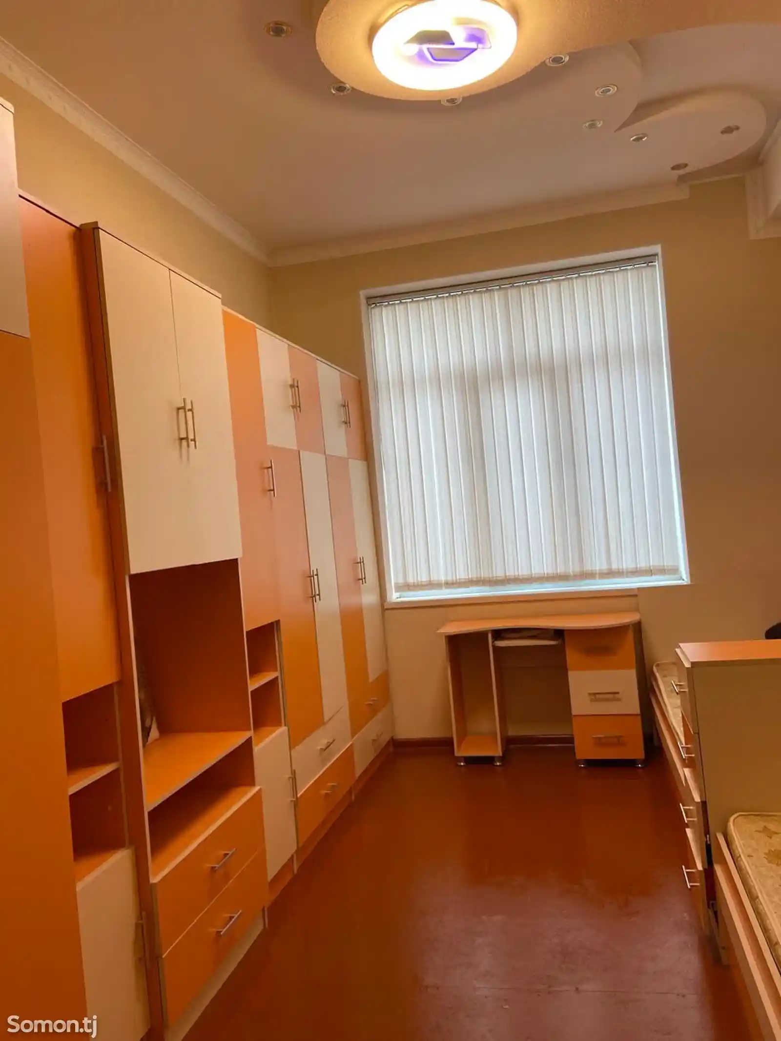 3-комн. квартира, 3 этаж, 120 м², хиебони Рудаки 97/3-6