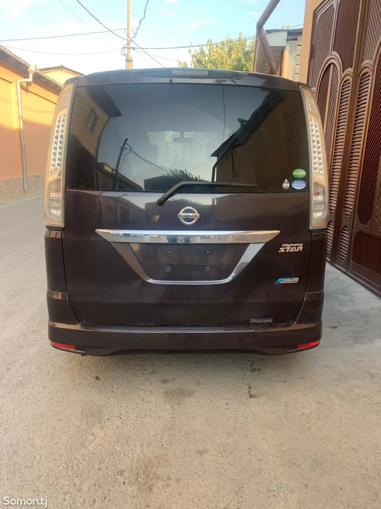 Nissan Serena, 2014-5