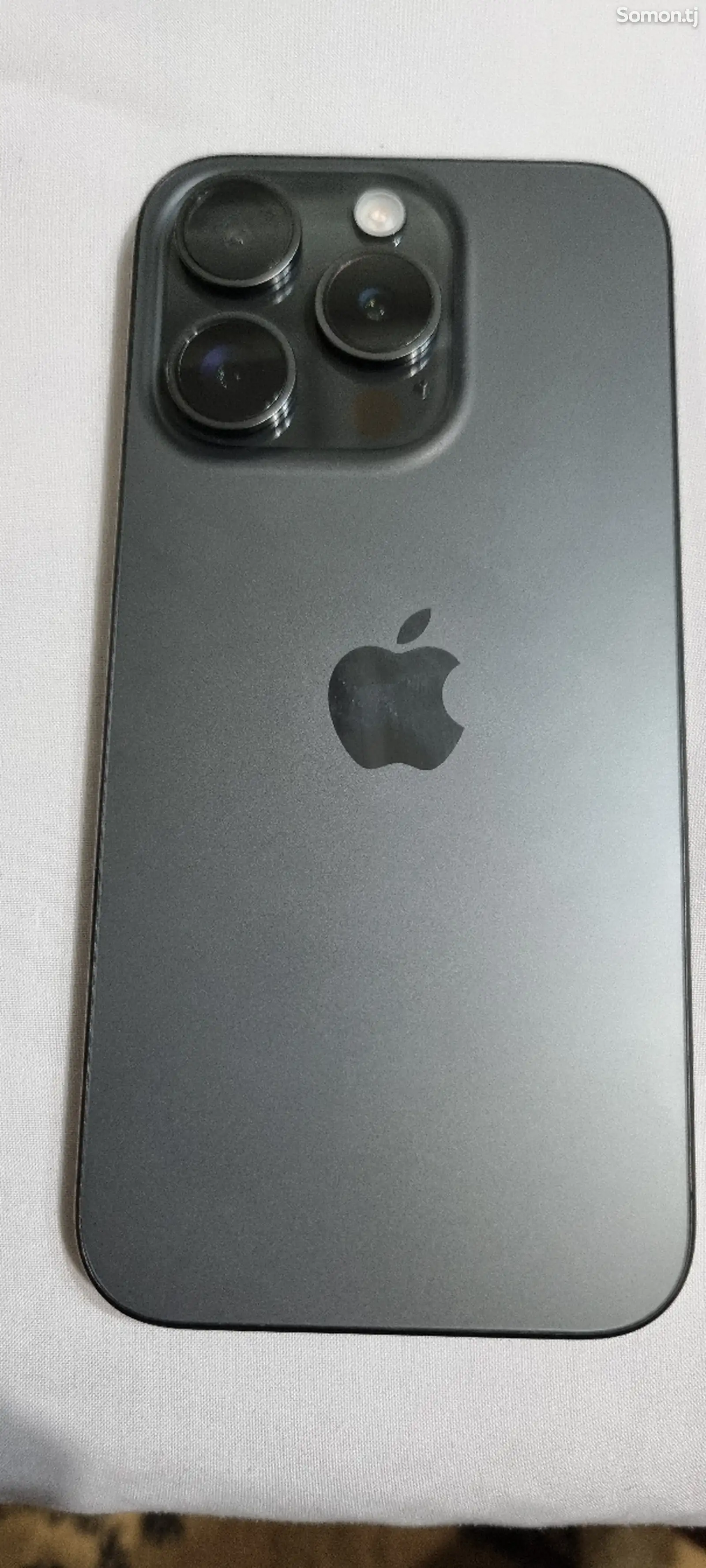 Apple iPhone 15 Pro, 128 gb, Black Titanium-1