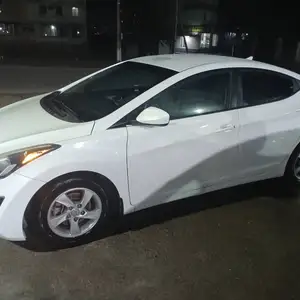 Hyundai Elantra, 2015