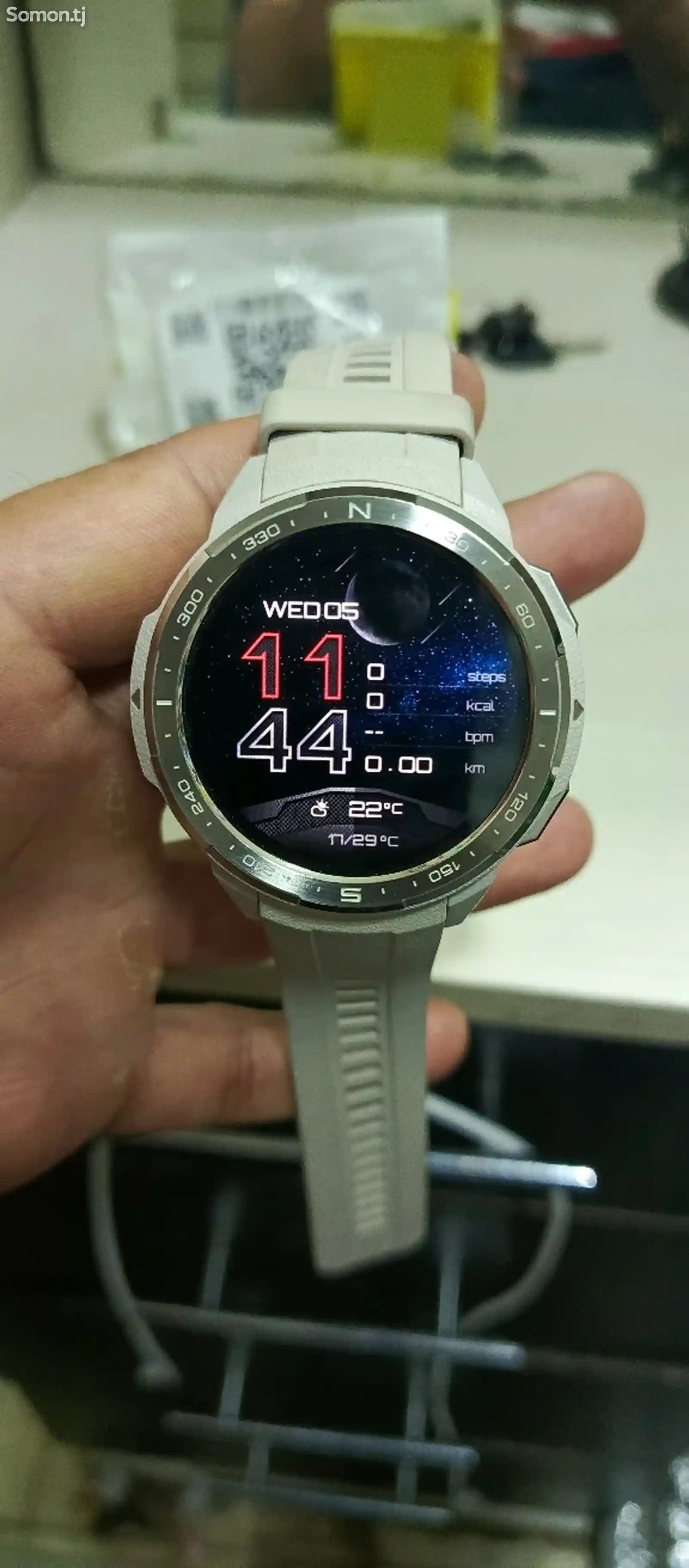 Смарт часы Honor Watch GS Pro-1