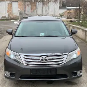 Toyota Avalon, 2011