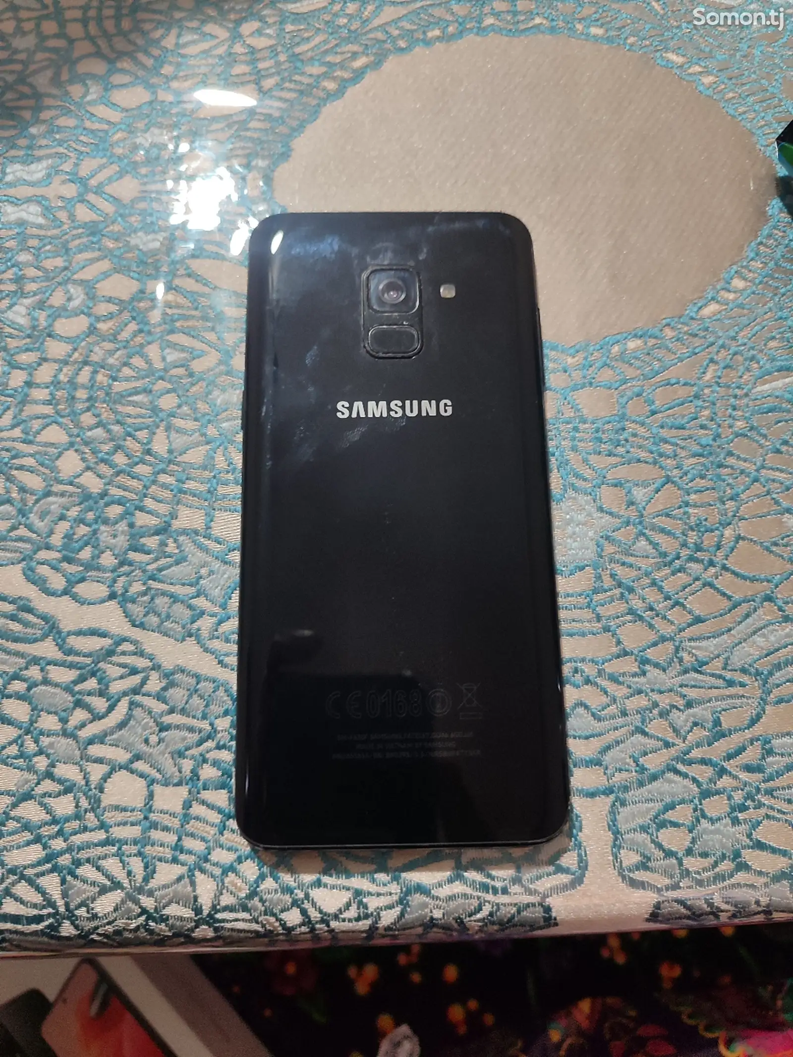 Samsung Galaxy A8+ на запчасти