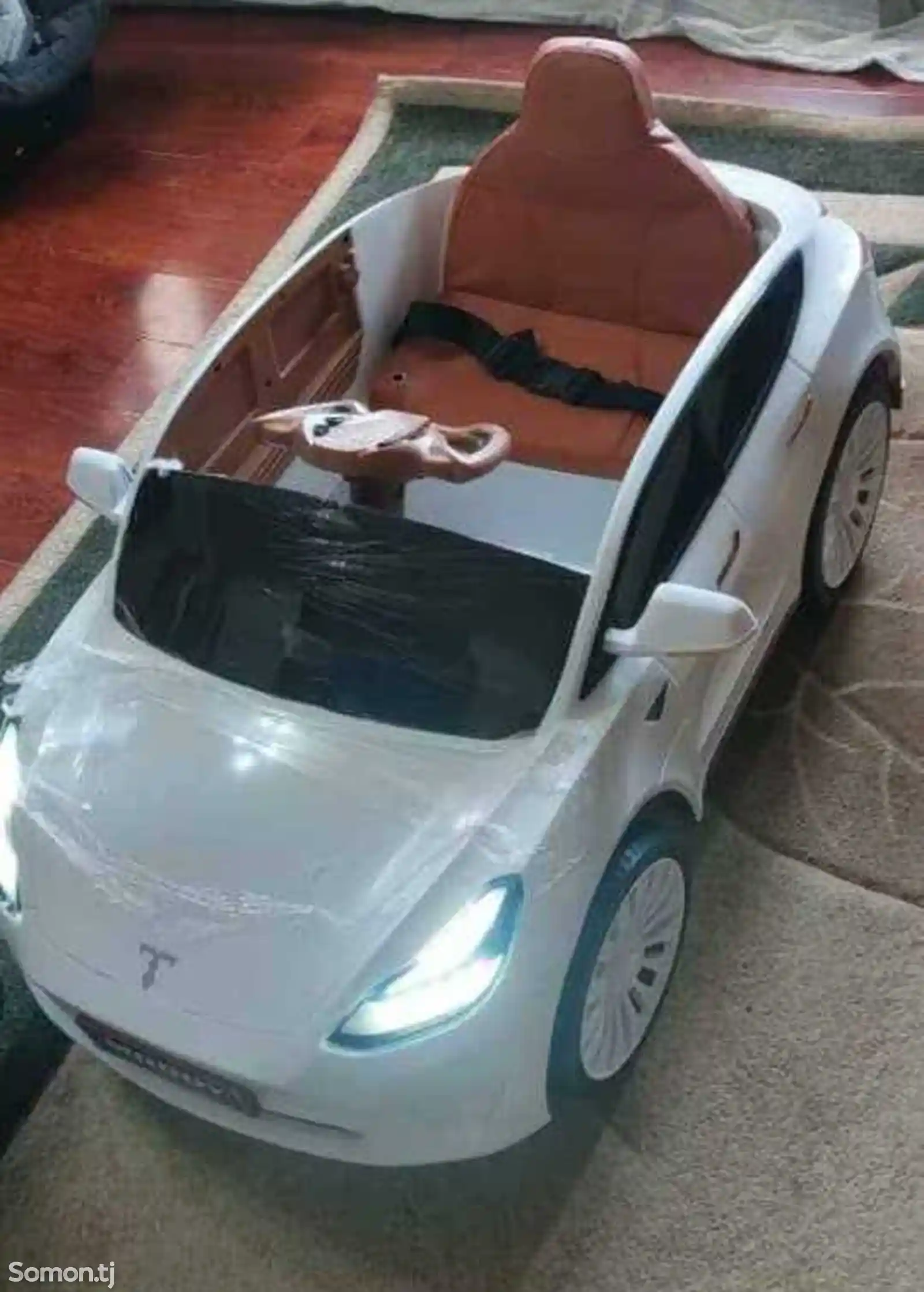 Детский автомобиль Tesla-3