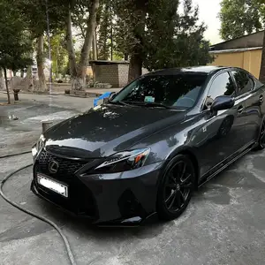 Lexus IS series, 2008