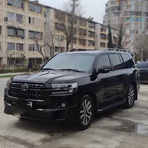 Toyota Land Cruiser, 2017