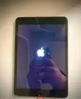 Планшет Apple iPad mini-2