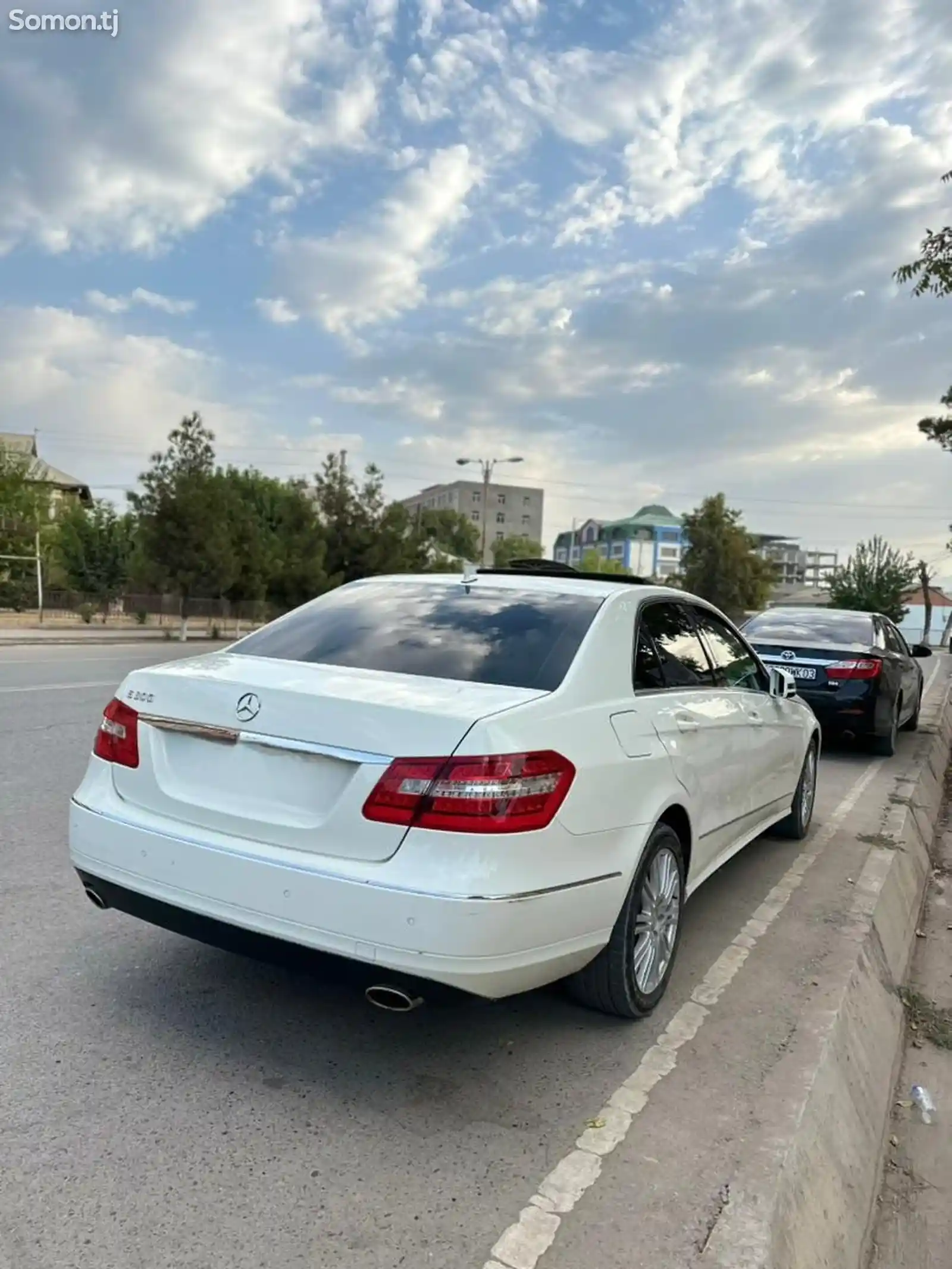 Mercedes-Benz E class, 2011-3