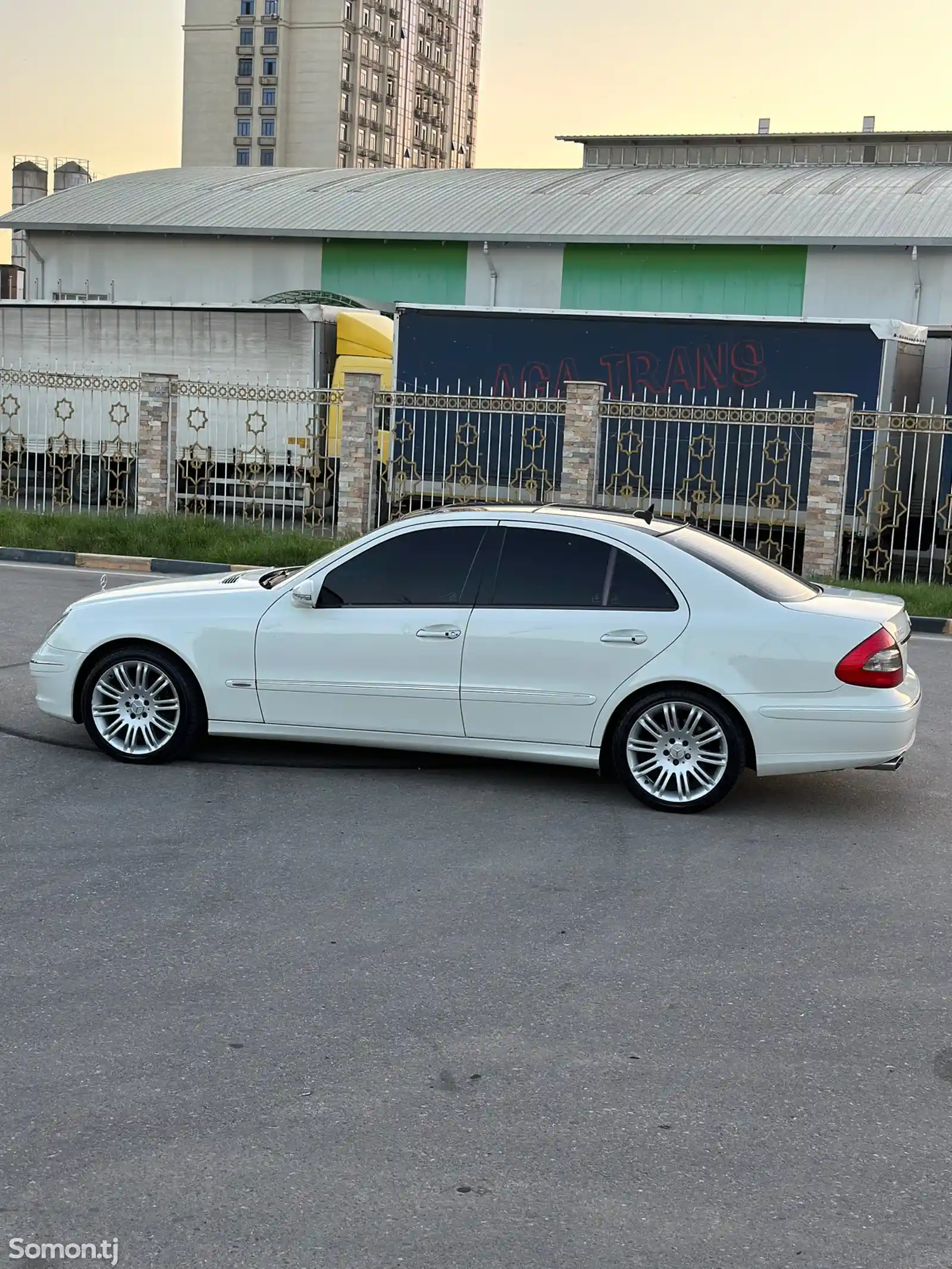 Mercedes-Benz E class, 2008-6