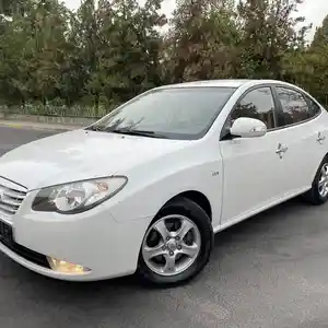 Hyundai Avante, 2010