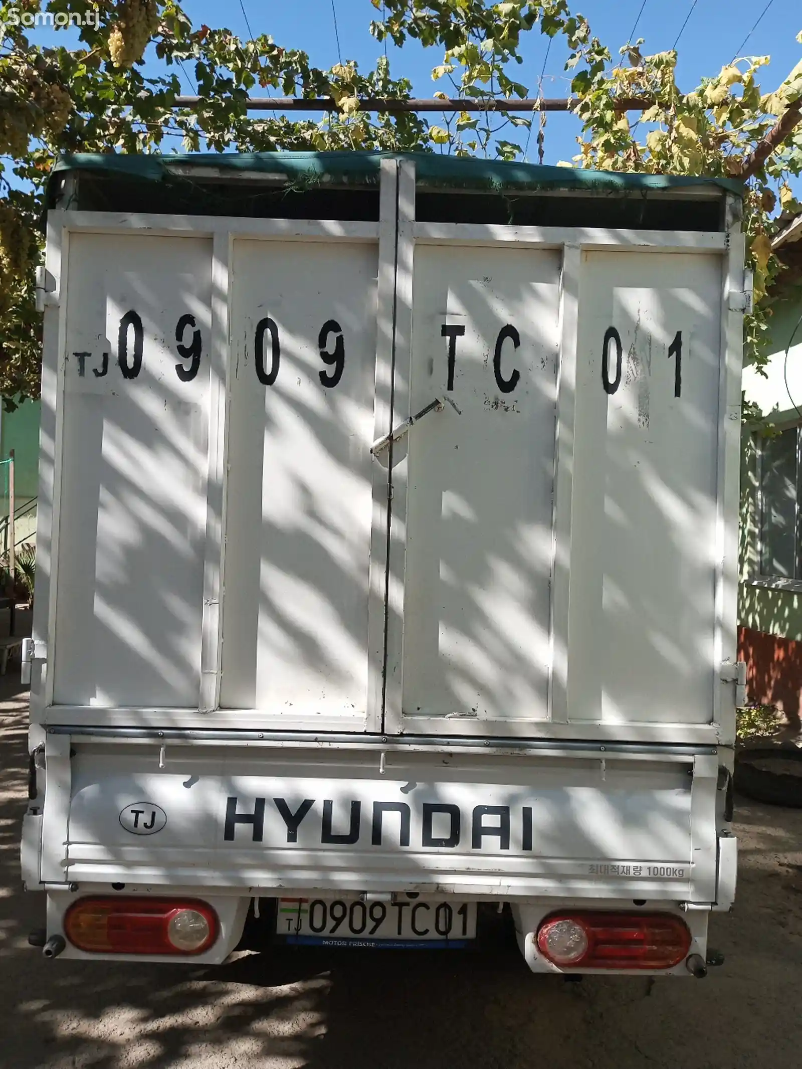 Бортовой автомобиль Hyundai Porter, 2014-3