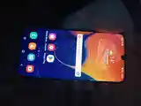 Samsung Galaxy A50-3