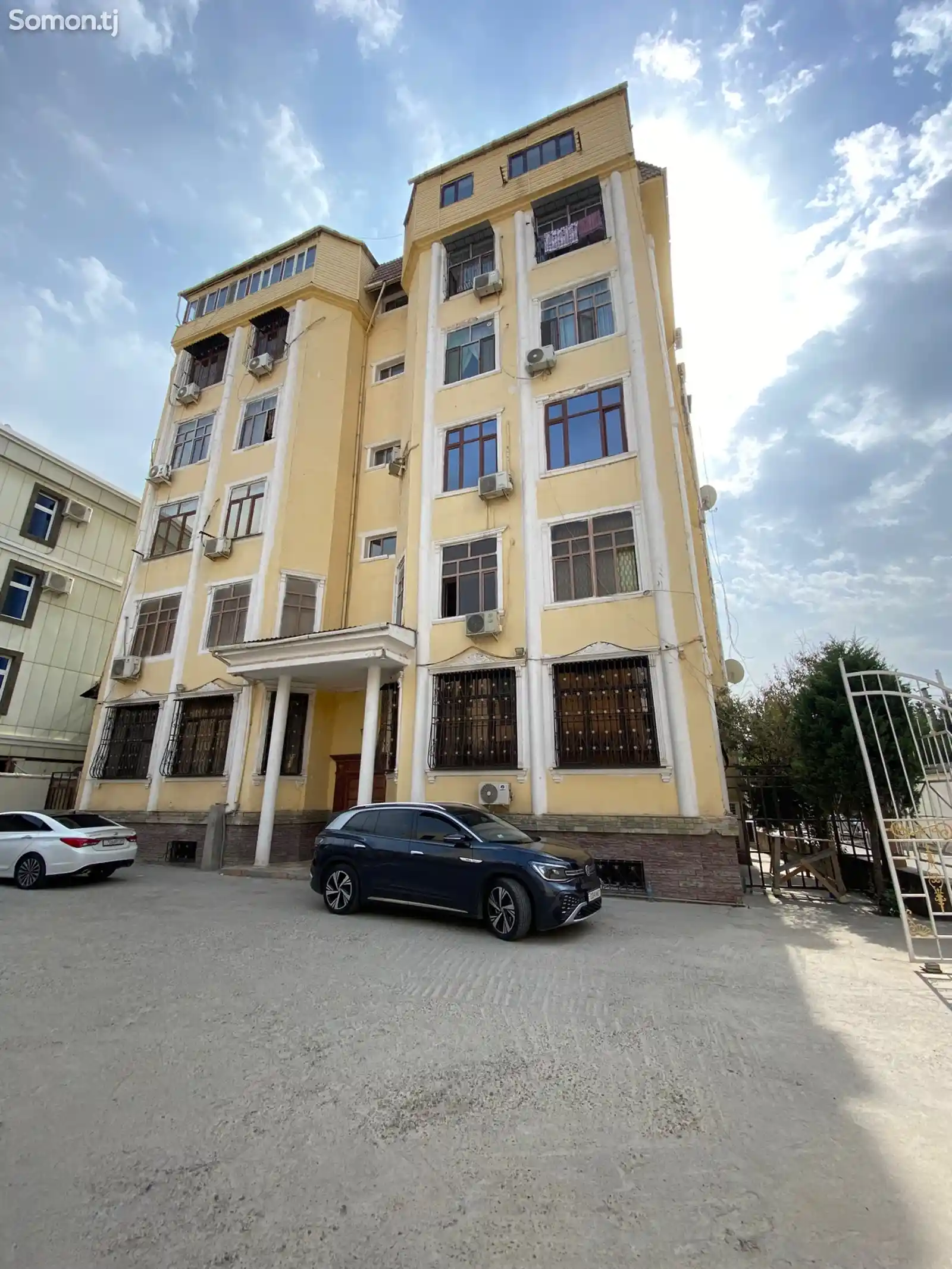 2-комн. квартира, 6 этаж, 73 м², Сино, 112мкр-11