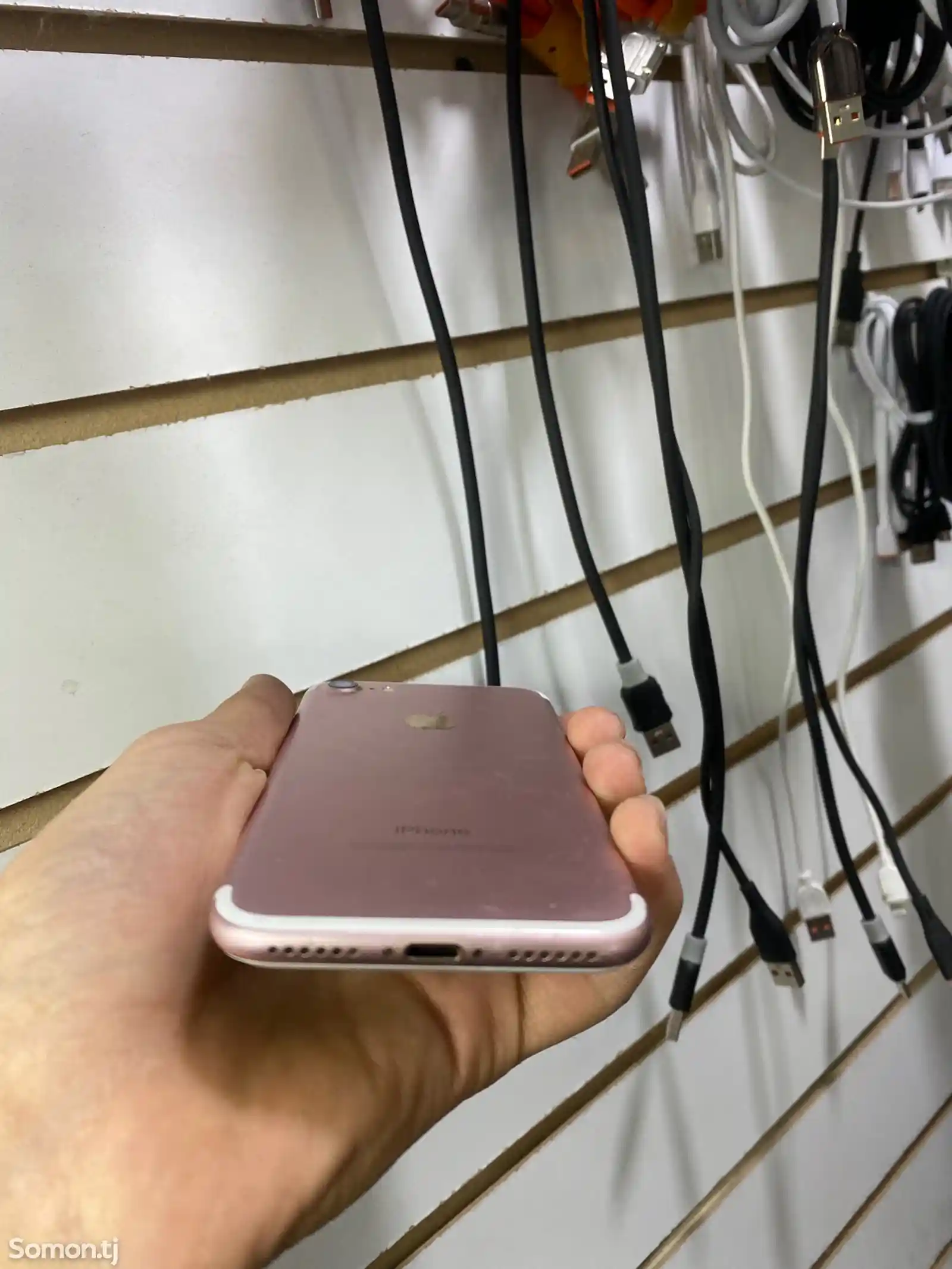 Apple iPhone 7, 32 gb-6