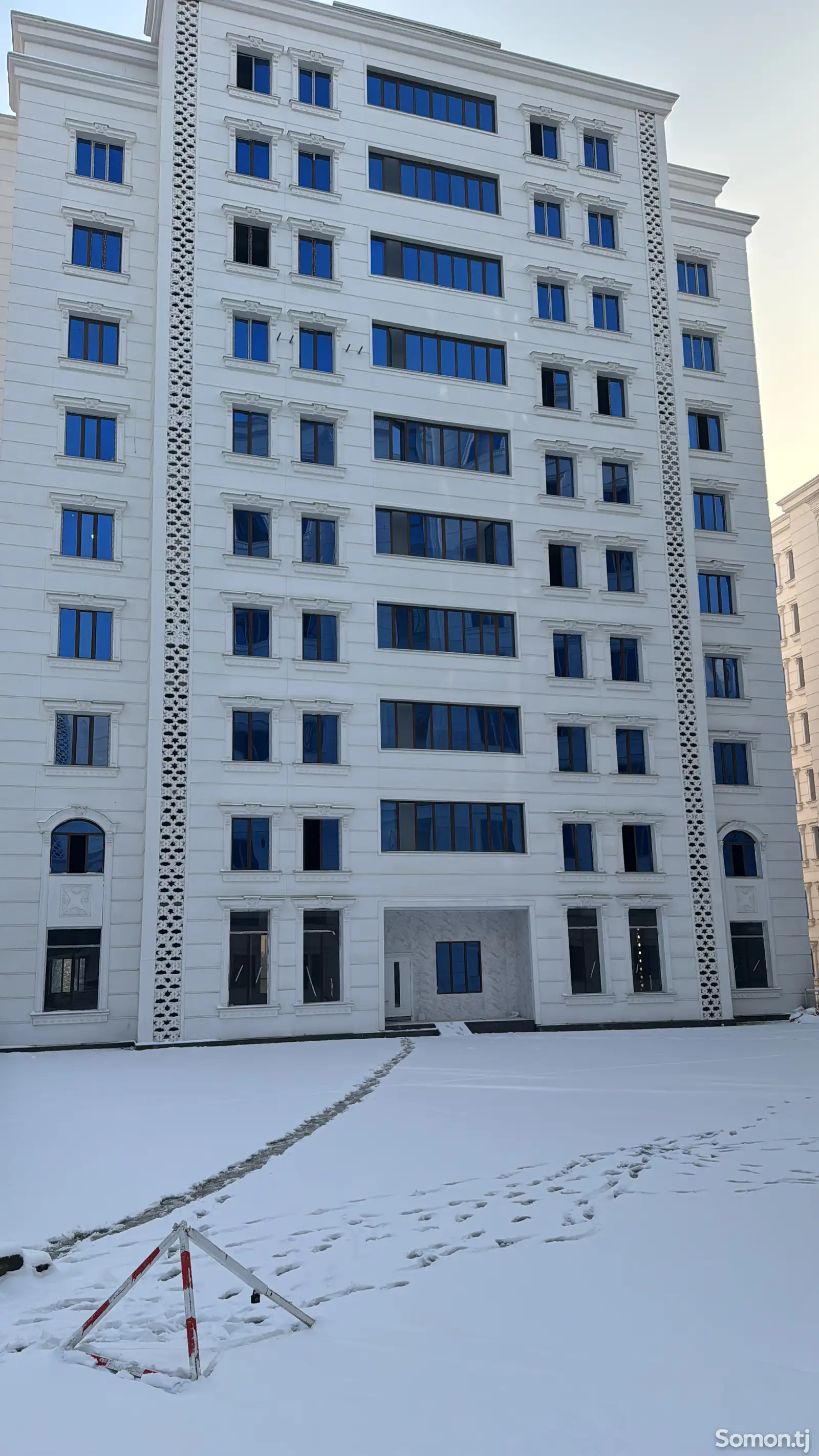 4-комн. квартира, 5 этаж, 147 м²,  ресторан Сафо-1