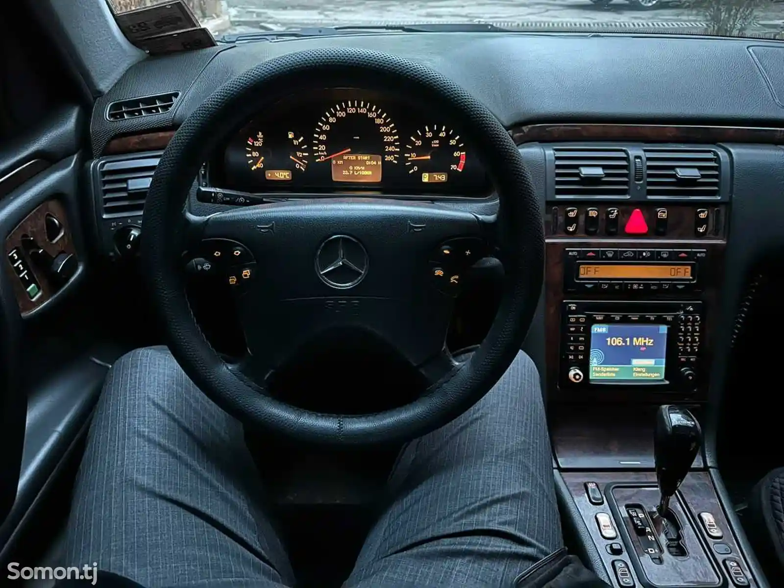 Mercedes-Benz E class, 2001-1