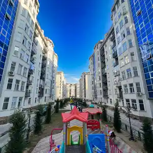 2-комн. квартира, 6 этаж, 85 м², Набережная реки Лучоб, Новая мечеть