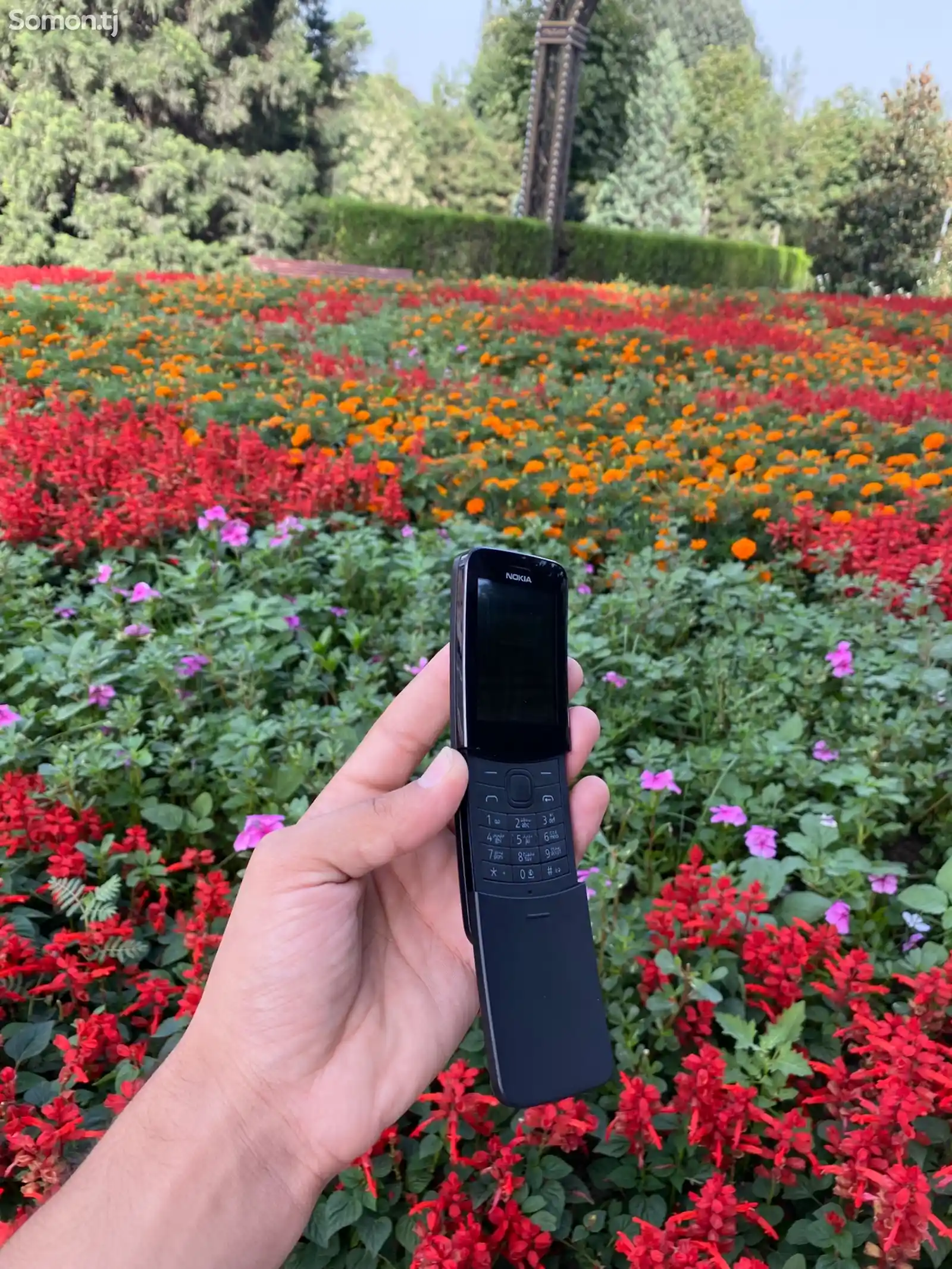 Nokia 8110 Banana-6