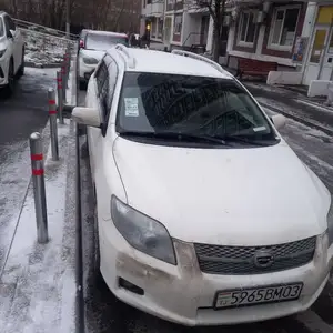 Toyota Fielder, 2008